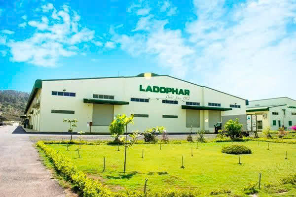 Lãnh đạo Ladophar chỉ mua vào hơn 28% lượng cổ phiếu LDP đã đăng ký - Ảnh 1.