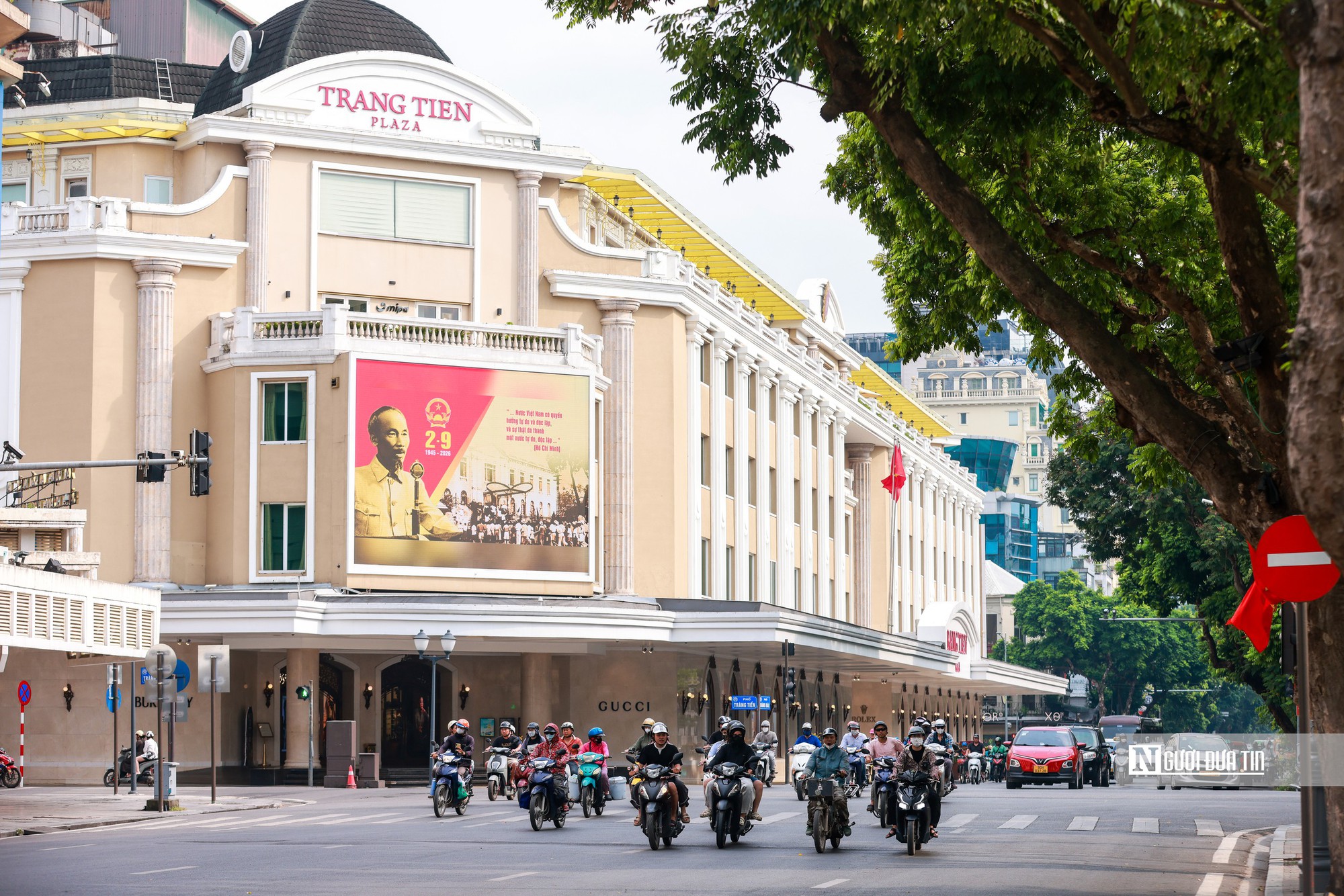 Hà Nội trang hoàng chào mừng 81 năm Quốc khánh 2/9- Ảnh 4.
