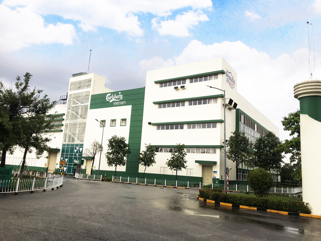 13 năm sau thương vụ bán mình gần 2.000 tỷ, nhà máy bia lớn nhất miền Trung vẫn "đẻ trứng vàng" bất chấp thị phần không tăng - Ảnh 4. 13 năm sau thương vụ bán mình gần 2.000 tỷ, nhà máy bia lớn nhất miền Trung vẫn "đẻ trứng vàng" bất chấp thị phần không tăng - Ảnh 4.
