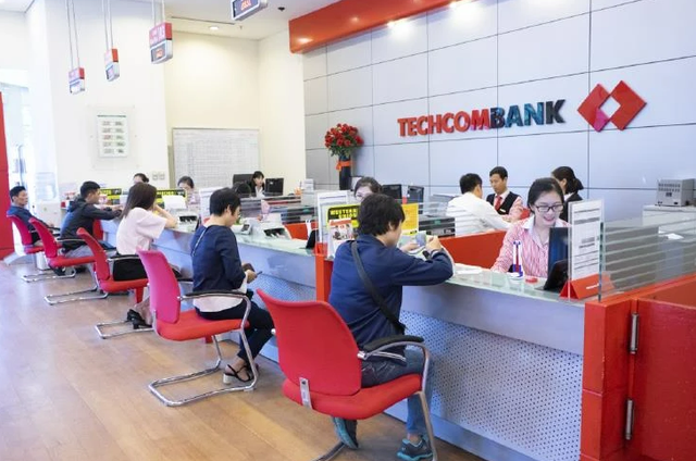 Techcombank phát hành gần 10.000 tỷ đồng trái phiếu chỉ trong 2 ngày- Ảnh 1.