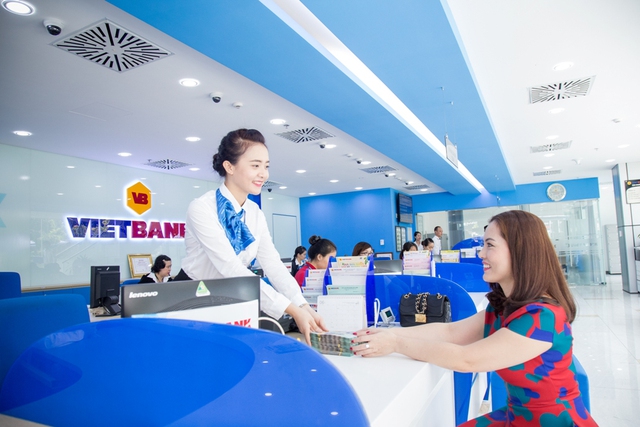 VietBank tăng lãi suất tiết kiệm một số kỳ hạn ngắn ngày 12/11- Ảnh 1.