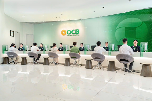 Phát triển bền vững và tiên phong số hoá, OCB vào Top thương hiệu niêm yết dẫn đầu năm 2024- Ảnh 3.