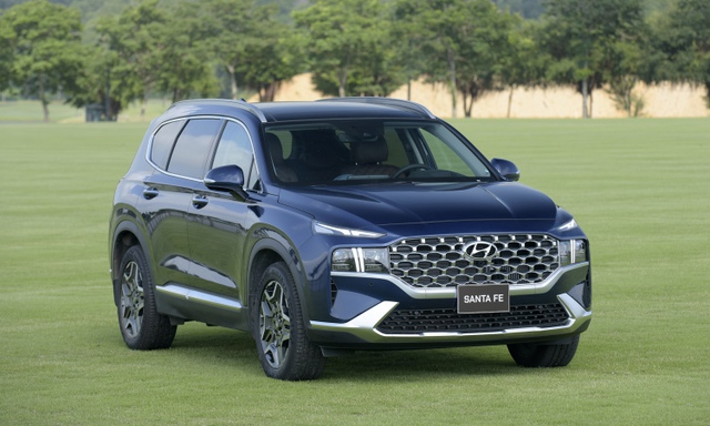 Bảng giá xe ô tô Hyundai Việt Nam tháng 9/2024: Dự đoán giá bán Hyundai Santa Fe 2024- Ảnh 1.