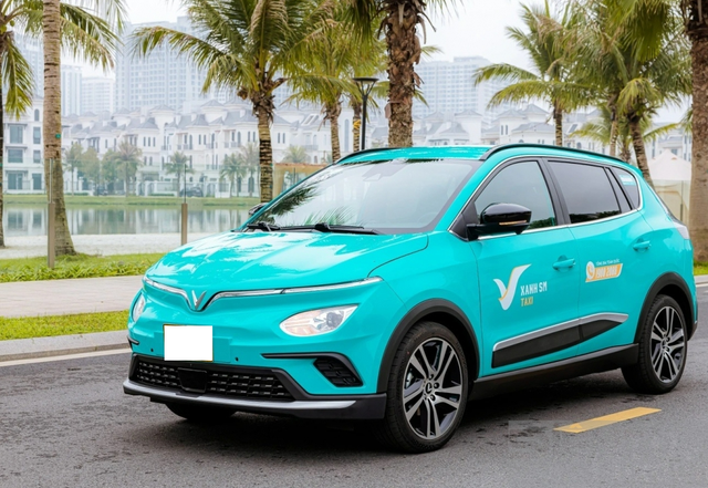 Chủ hãng taxi Xanh SM tăng vốn lên 18.000 tỷ đồng- Ảnh 1.