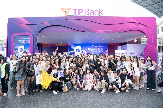 Hiểu fan Em Xinh 'Say Hi' hết cỡ, TPBank 'ghi điểm' tuyệt đối - Ảnh 4.