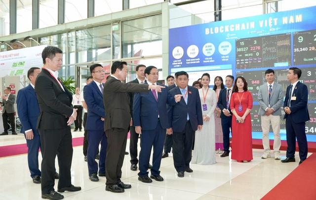 Quá nhanh: Sau 10 tháng được Chính phủ giao nhiệm vụ, Mạng blockchain Việt Nam đã xây dựng thành công 6 blockchain layer-1 nền tảng, tốc độ tối đa 300.000 TPS - Ảnh 1.