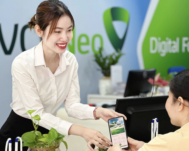 Sau chuyển giao bắt buộc, một ngân hàng đóng cửa 1/4 số chi nhánh - Ảnh 1.