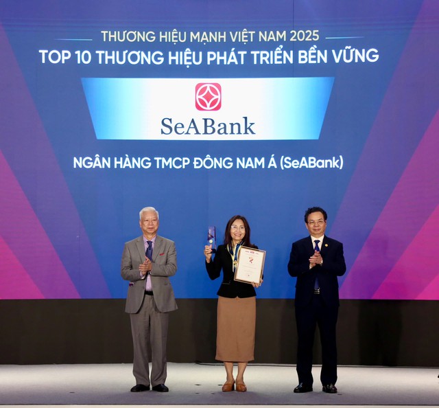 SeABank giữ vững danh hiệu Thương hiệu Mạnh Việt Nam 17 năm liên tiếp - Ảnh 1.
