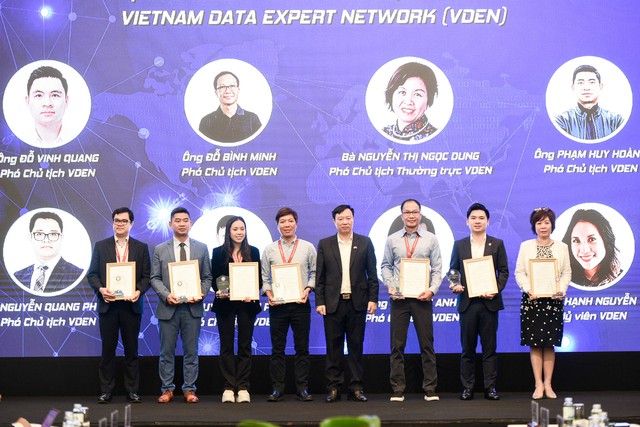 Phó Chủ tịch T&T Group Đỗ Vinh Quang tham gia sáng lập mạng lưới hơn 80 chuyên gia dữ liệu Việt trên toàn cầu- Ảnh 2. Phó Chủ tịch T&T Group Đỗ Vinh Quang tham gia sáng lập mạng lưới hơn 80 chuyên gia dữ liệu Việt trên toàn cầu- Ảnh 2.