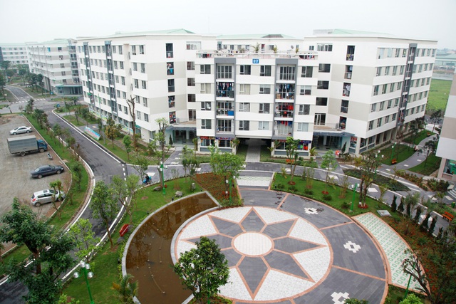 Chủ tịch Cen Land chê "nhà buôn đất" lấn át, đề xuất giảm thuế đất và chống đầu cơ để giải cơn khát nhà ở vừa túi tiền - Ảnh 1.