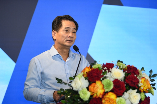 TS Nguyễn Văn Đính: Một số chủ đầu tư và sàn phân phối "ra hàng nhỏ giọt" để tạo cảm giác khan hiếm, khiến tâm lý FOMO lan rộng - Ảnh 1.