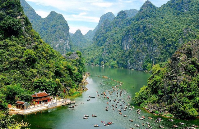 Tỉnh sở hữu "vịnh Hạ Long trên cạn" sắp trở thành thành phố trực thuộc Trung ương- Ảnh 1.