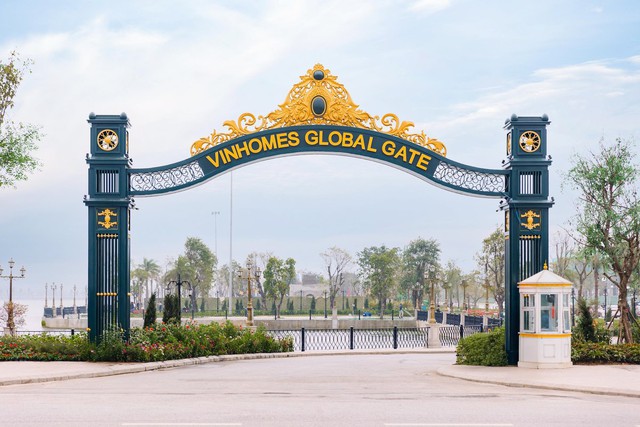 Doanh nghiệp sở hữu một phần dự án Vinhomes Global Gate huy động 5.500 tỷ đồng trái phiếu - Ảnh 1.