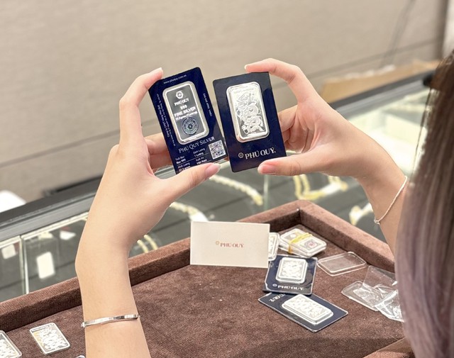 Giá bạc tiếp - Ảnh 1.