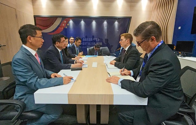 Gặp Thứ trưởng Ngoại giao Mỹ, Bộ trưởng Bộ Công Thương nêu quan ngại về vấn đề đang đe dọa sinh kế hàng trăm nghìn lao động, phía Mỹ hồi đáp ra sao? - Ảnh 1.
