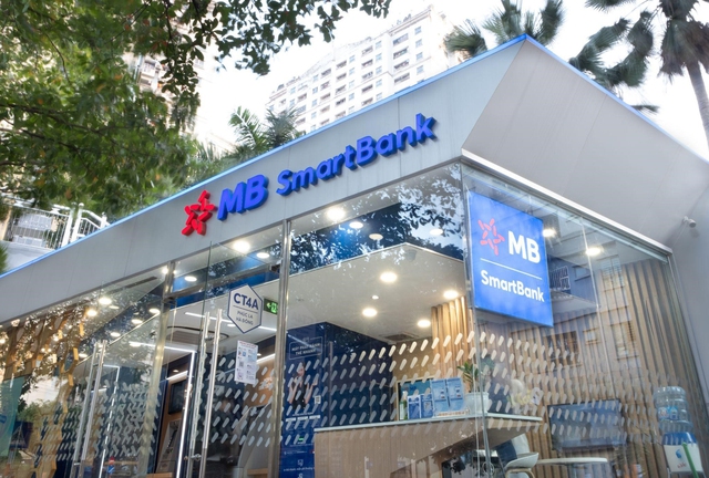 Phó Chủ tịch MB Bank kể về chiến lược ‘không giống ai’ để bước vào Big 4: Tuyển 3.000 kỹ sư, tự viết phần mềm lõi và app, cập nhật sản phẩm chỉ trong 1 ngày - Ảnh 2.