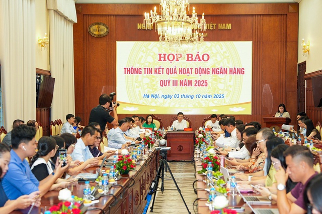 Đến cuối năm, Ngân hàng Nhà nước dự kiến tăng trưởng tín dụng đạt 19 -20%: Tăng trưởng tín dụng cao để hỗ trợ tăng trưởng kinh tế - Ảnh 1.