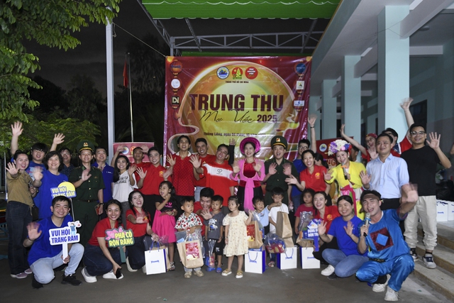 Vinamilk thắp sáng mùa trăng, gửi trọn yêu thương đến trẻ em Việt - Ảnh 5.