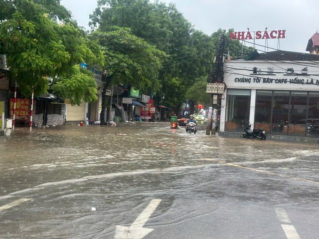 Bị hiểu lầm Vinhomes Smart City bơm thoát nước ra khu dân cư Tây Mỗ, BQL KĐT lên tiếng - Ảnh 2.