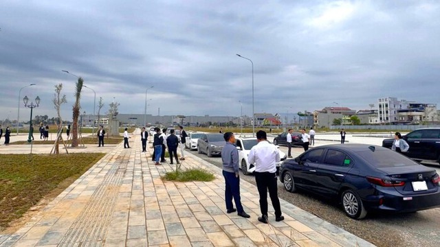 Diễn biến lạ tại các điểm "sốt" đất nền hồi đầu năm Đồng Nai, Hưng Yên, Bắc Ninh, Ninh Bình - Ảnh 1. Diễn biến lạ tại các điểm "sốt" đất nền hồi đầu năm Đồng Nai, Hưng Yên, Bắc Ninh, Ninh Bình - Ảnh 1.