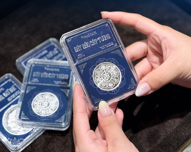 Giá bạc bật tăng sau khi được Mỹ đưa vào Danh sách khoáng sản quan trọng năm 2025 - Ảnh 1.