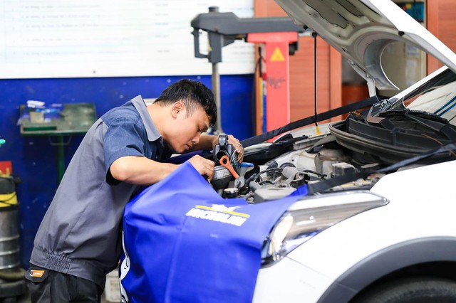 Nhiều chủ xe sẽ phải ân hận vì suy nghĩ “chạy quá một chút rồi thay dầu cũng chả sao”  - Ảnh 1.