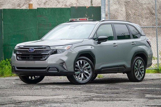 Subaru Forester 2025 ra mắt thị trường Việt Nam: Liệu có phải là chiếc xe có mức giá trên trời? - Ảnh 3.