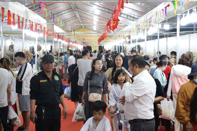 Chinh phục thị trường quốc tế thông qua nền tảng bán hàng toàn cầu - Ảnh 4. Chinh phục thị trường quốc tế thông qua nền tảng bán hàng toàn cầu - Ảnh 4.