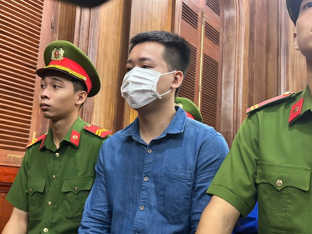 Hoa hậu Thùy Tiên, Quang Linh Vlogs và đồng phạm hầu tòa trong vụ án ‘kẹo Kera’ - Ảnh 2.