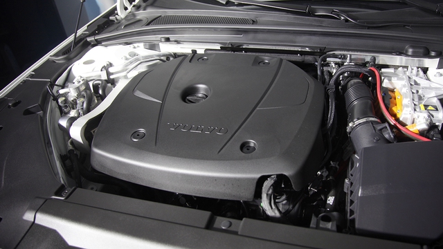 Volvo vừa trình làng 2 mẫu xe sang thế hệ mới tại thị trường Việt Nam, rẻ hơn phiên bản cũ hàng trăm triệu đồng - Ảnh 4.