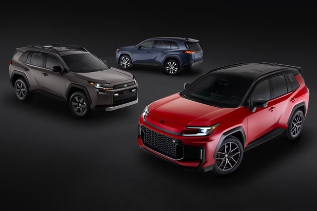 Người mua xe Toyota thoát cảnh "xe mới mua đã cũ" vì hãng kéo dài vòng đời sản phẩm lên 9 năm - Ảnh 2.