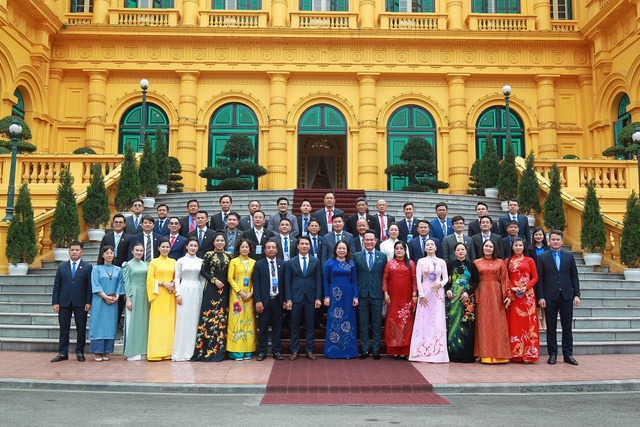 Hội Doanh nhân trẻ Việt Nam đặt mục tiêu hỗ trợ 50.000 hộ kinh doanh chuyển đổi thành doanh nghiệp- Ảnh 1.