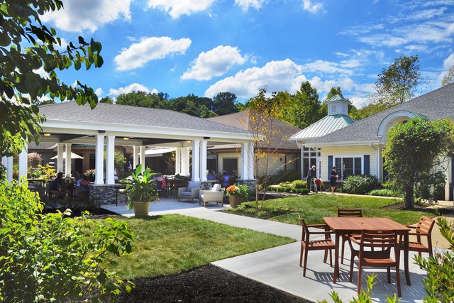 Một loại hình BĐS ở Singapore, Nhật Bản trở thành nền công nghiệp tỷ đô còn ở Việt Nam hiện chỉ có một vài dự án thí điểm, ngay lập tức "ông lớn" Vingroup nhập cuộc - Ảnh 1.