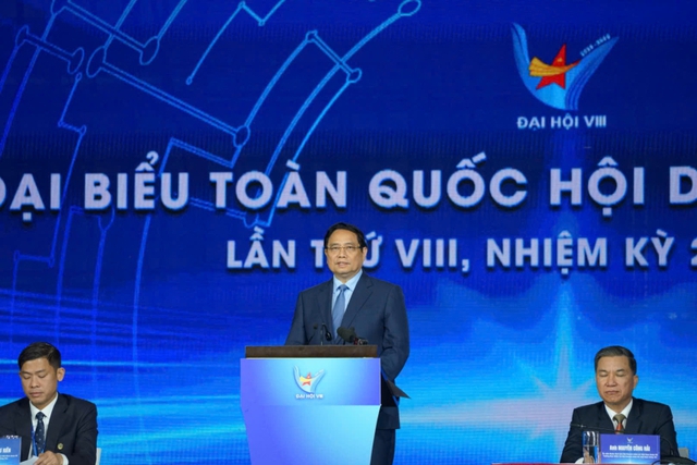 Thủ tướng trăn trở về giá chung cư 50-70 triệu/m2, Hội doanh nhân trẻ Việt Nam cam kết khởi công ít nhất 10.000 căn nhà ở xã hội vào năm sau - Ảnh 1.