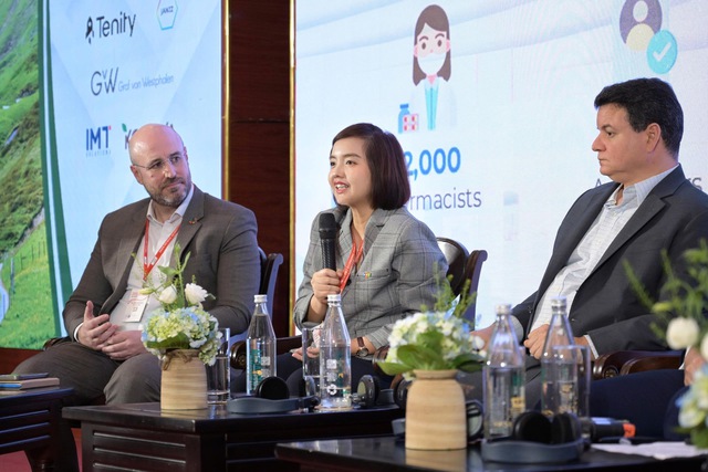 Long Châu đóng góp sáng kiến về y tế số tại Diễn đàn Kinh tế Thụy Sĩ – Việt Nam 2025 - Ảnh 2.