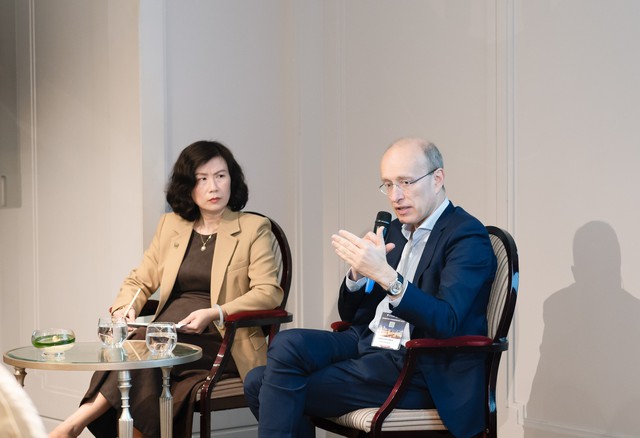 CEO Jens Lottner tại “Hội nghị Nhà đầu tư 2025”: Techcombank đang thực hiện chiến lược chuyển đổi số toàn diện và khai thác dữ liệu hiệu quả - Ảnh 3.