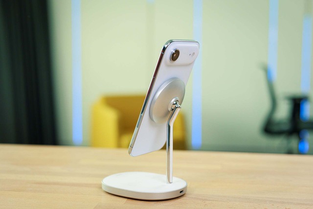 iPhone 17 Pro Max quá mềm - Ảnh 4.