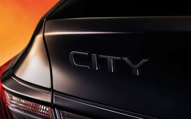 Honda City e:HEV "The Black Outshine" được giới thiệu tại Thái Lan, hai màu sắc trắng đen, ngoại hình thể thao hơn mà giá bán chỉ hơn 600 triệu đồng, các fan tại Việt Nam có hóng không? - Ảnh 3.