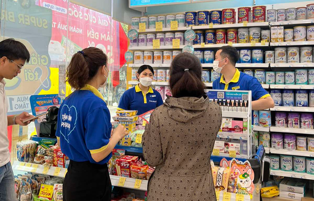 Doanh số sữa tăng mạnh trong dịp sale, hành vi tiêu dùng phụ huynh Việt thay đổi - Ảnh 1.