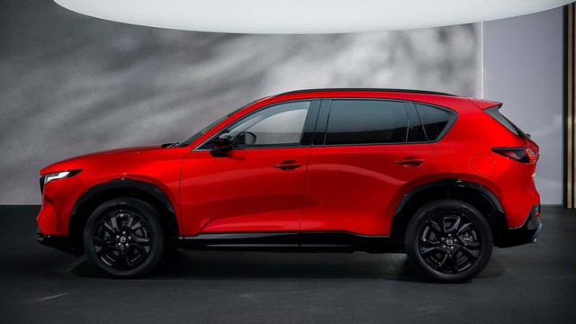 Mazda CX-5 thế hệ mới nâng cấp toàn diện sau 10 năm, nhưng đắt giá nhất là việc hãng đã chịu thay đổi một thứ - Ảnh 2.