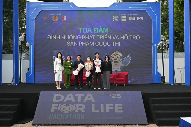 Không chỉ dừng ở giải thưởng: Sản phẩm công nghệ dữ liệu được “mở đường” để đi vào đời sống - Ảnh 1.