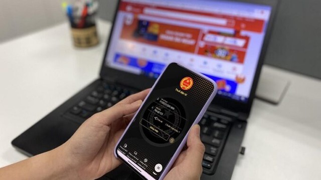 Hộ kinh doanh phải kê khai mọi tài khoản liên quan sản xuất, kinh doanh? - Ảnh 1.