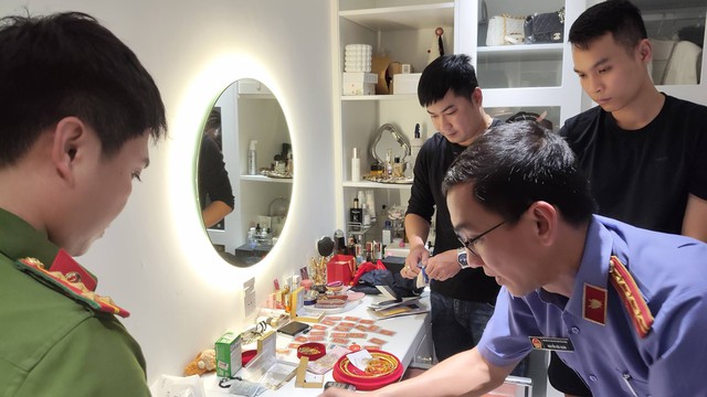 Triệt phá đường dây tiền ảo "ma" DRK: Công an thu thập dấu vết 1.880 BTC, 37.000 ETH và 2,7 triệu USDT bị chiếm đoạt - Ảnh 3.