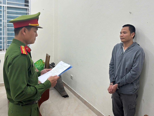 Bắt người đứng đầu cơ sở công nghệ ở Đà Nẵng, chuyên thuê kỹ sư "gia công" website cờ bạc trực tuyến cho đối tác Campuchia- Ảnh 1.