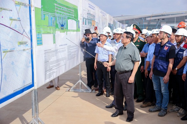 Chỉ vài giờ nữa, Việt Nam sẽ diễn ra sự kiện trọng đại, kích hoạt "kỷ lục" hơn 3,4 triệu tỷ đồng - Ảnh 1.