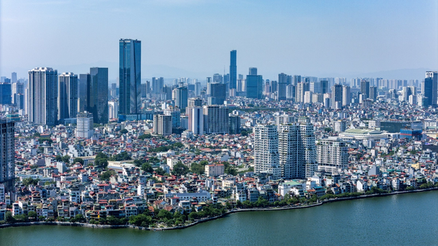 Nguồn cung bùng nổ tại Hà Nội, TP HCM ổn định, "tín hiệu ẩn" nào sẽ mở ra cú hích lớn cho thị trường bất động sản năm 2026? - Ảnh 1.