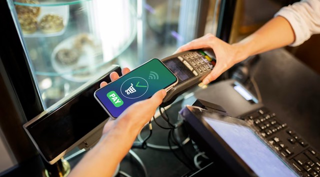 NHNN yêu cầu đảm bảo an toàn, thông suốt hoạt động thanh toán dịp Tết Nguyên đán 2026 - Ảnh 1.