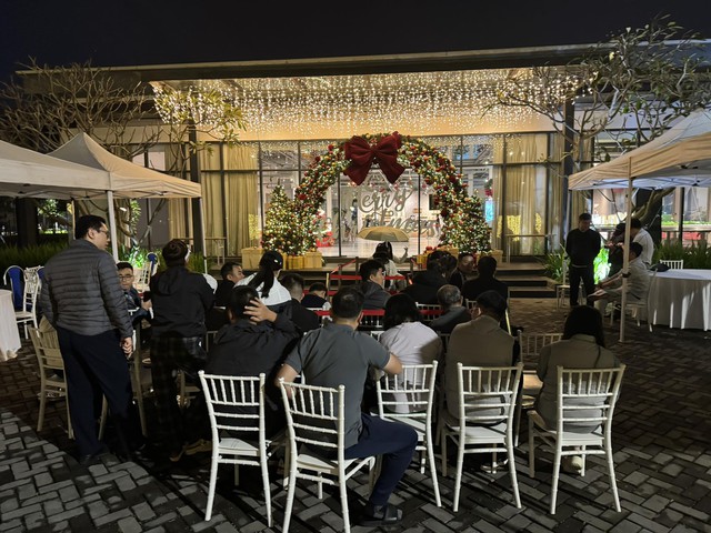 Vẫn còn cảnh tranh mua chung cư tại Hà Nội: Có suất mua lãi ngay tiền tỷ trong phút chốc?   - Ảnh 2.