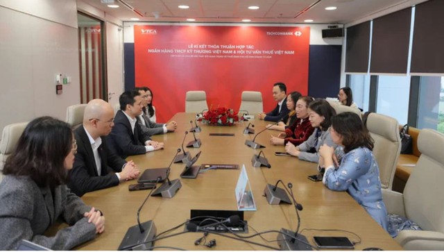 Techcombank hợp tác cùng VTCA hỗ trợ hộ kinh doanh khi xóa bỏ thuế khoán- Ảnh 2.