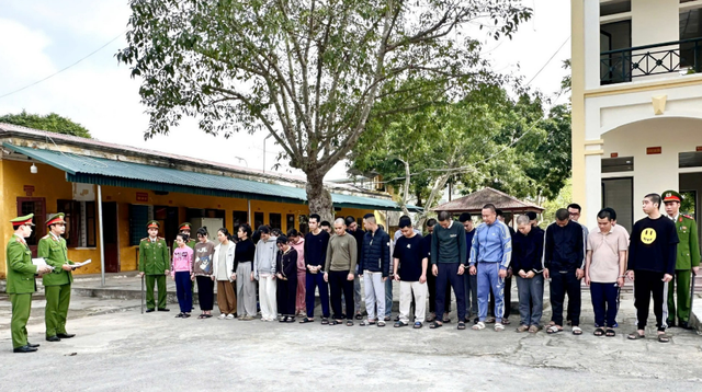 Triệt phá đường dây lừa đảo hàng trăm tỷ đồng bằng hình thức thông báo trúng thưởng - Ảnh 1.
